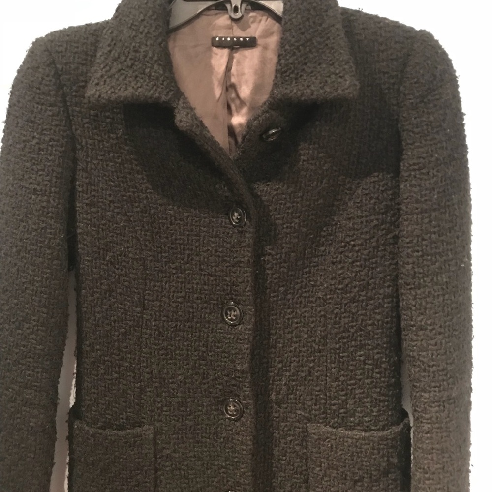 Wool coat. - Picture 3 of 13